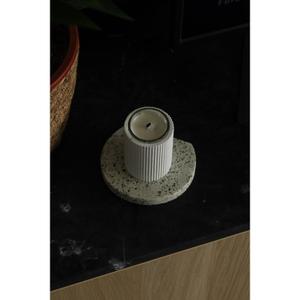 Notched concrete candlestick Akara image-2