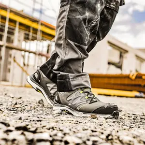 Safety shoes Albatros Ultratrail Low image-1