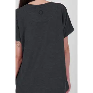 T-Shirt Frau Alife & Kickin DiniAK A image-4