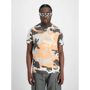 T-shirt imprimé à l'arrière Alpha Industries Camo image-1