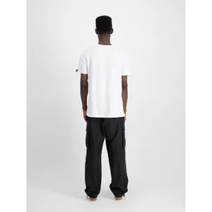 Camiseta con pequeño logo Alpha Industries 3D image-2