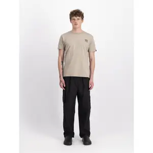 Tričko Alpha Industries Camo Logo Puff Print BP image-0