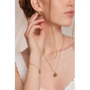 Boucles d'oreilles femme Amelia Parker Selqua image-2