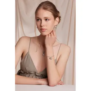 Boucles d'oreilles femme Amelia Parker Oceira image-2