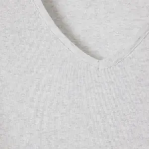 Women's long sleeve V-neck T-shirt American Vintage Massachusetts image-1