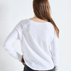 Women's long sleeve V-neck T-shirt American Vintage Sonoma image-4