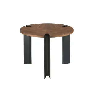 Table d'angle en noyer et acier Angel Cerdà image-0