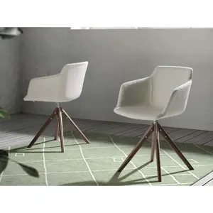 Chaise pivotante en tissu et bois noyer Angel Cerdà image-3