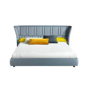 Leather and steel crust bed Angel Cerdà image-0