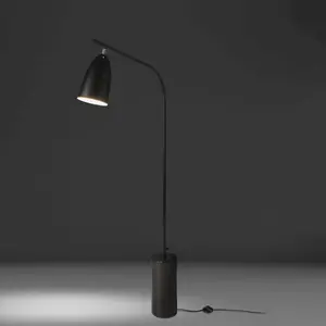 Stehlampe aus Marmor und Stahl Angel Cerdà image-3