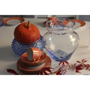 Vaso Anna von Lipa Dahlia image-2