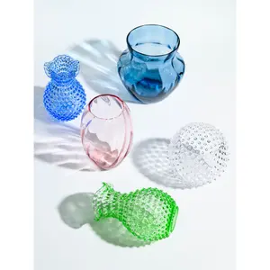 Vaso Anna von Lipa Opaline Blonde image-1
