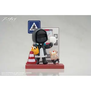 Statuetta in pvc APEX Toys Arknights Mini Series Will You be Having the Dessert? Doctor image-1
