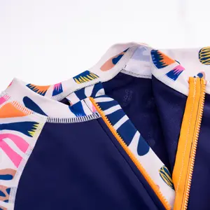 One-piece swimsuit for girls Aquawave Nelfra image-4