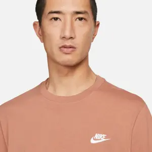 T-shirt Nike Sportswear Club image-5