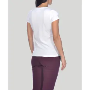 Camiseta de mujer Arena Logo Driven image-3