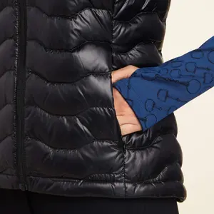 Damska pikowana kurtka puchowa bez rękawów Ariat Ideal Down image-2