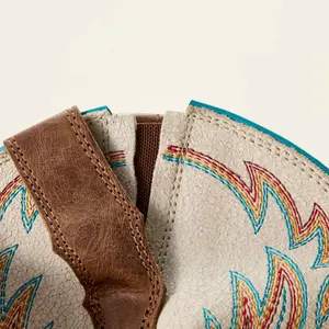 Women's western boots Ariat Round Up Toe StretchFit image-5