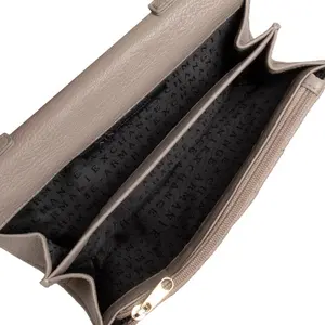 Women's wallet with chain Armani Exchange image-3