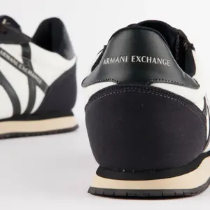 Sneakersy Armani Exchange Rio image-5