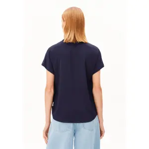 Blusa de mujer Armedangels Larisaana image-2