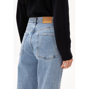Dżinsy damskie Armedangels Mairaa Mom image-4