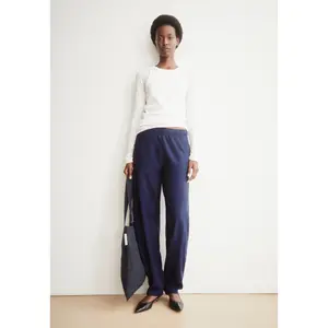 Women's barrel trousers Armedangels Basic image-3