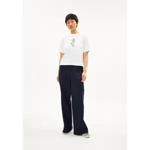 Camiseta de mujer de flores derretidas ARMEDANGELS Layaa image-1