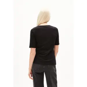 T-shirt de mulher ARMEDANGELS Donaaji Feaather Light image-2