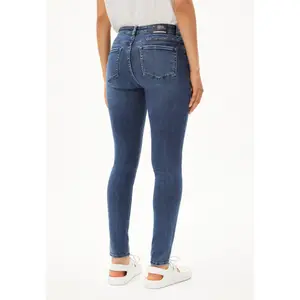 Vaqueros de mujer ARMEDANGELS Tillaa X Stretch image-3