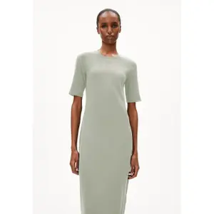 Vestido camiseta Armedangels Sehaaraa image-2