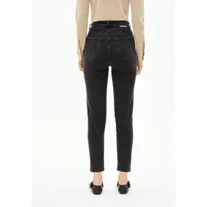 Jeans femme ARMEDANGELS Mairaa Comfort image-3