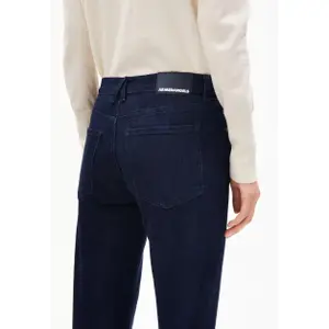 Vaqueros de mujer ARMEDANGELS Lindaa Low image-5