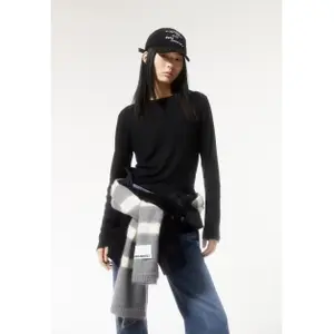 T-shirt de manga comprida feminina ARMEDANGELS Maiaa Luannaa image-3