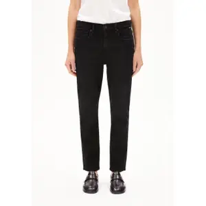 Jeans tapered femme ARMEDANGELS Cayaa Tarpa image-1