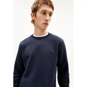 Sudadera de forro polar Armedangels Baaro image-4