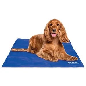 Alfombra refrescante para perros y gatos Arquivet image-0