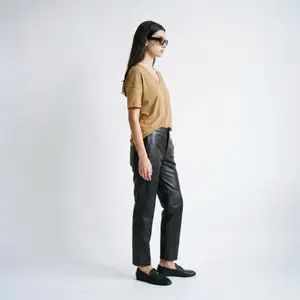 Women's T-shirt Artlove Maraura image-2