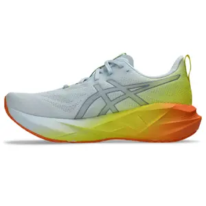 Sapatilhas de running Asics Novablast image-2
