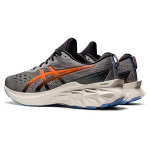 Schoenen Asics Novablast 2 image-3