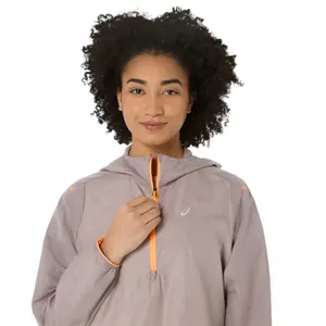 Women's packable waterproof jacket Asics Fujitrail Packable image-1