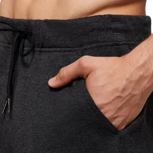 Kurz Asics Tailored image-4