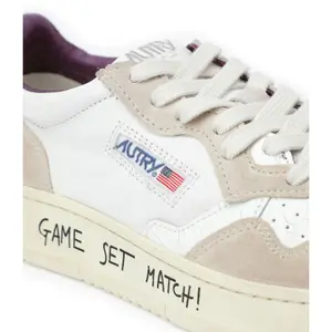 Sneakers für Frauen Autry 01 write crack low WC10 image-3