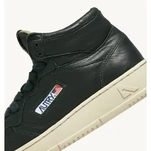 Trainers Autry 01 Mid Goat image-5