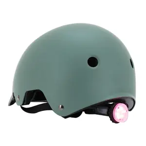 Urban bike helmet with integrated lighting on adjustable knob Auvray image-6