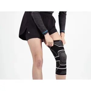 Compression knee brace Avento image-1