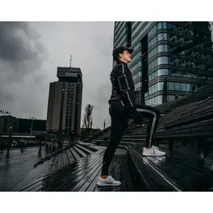 Legging bande réfléchissante femme Avento image-3