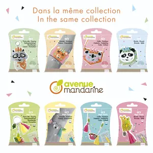 Plastic magic key ring Avenue Mandarine DIY Box image-1