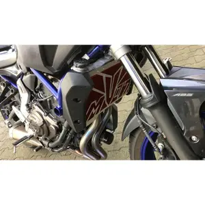 Heizkörpergitter aus Edelstahl Avoc Yamaha 700 MT-07 2014+ image-2