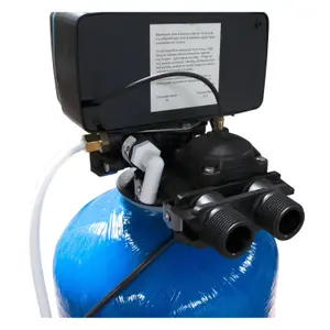 Wasserenthärter mit Salzwassertank AVT image-3